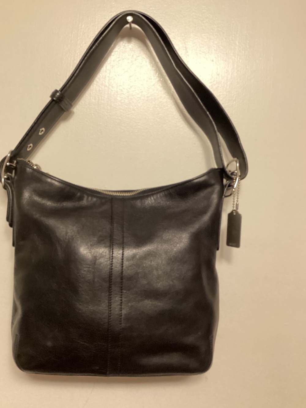 Coach vintage hobo leather bag with adjustable strap